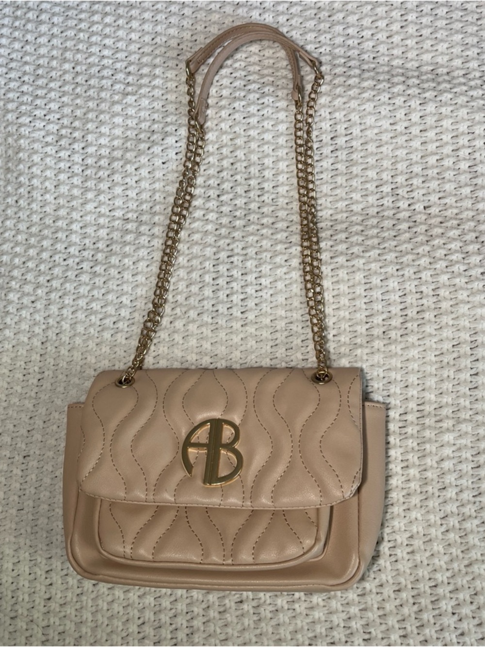 Alexis Bendel Beige Quilted w/ Chain Shoulder Bag Crossbody Purse Vegan Leather